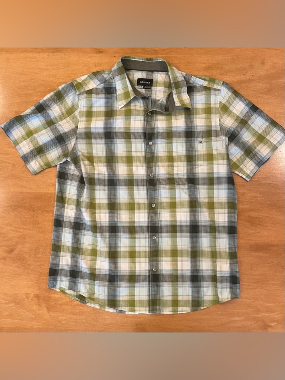 Marmot short-sleeved button-up plaid shirt (dark-green, light-green, light-blue)